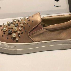 NIB Steve Madden Glamour Blush Sneaker Pink Pearl